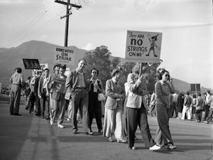디즈니 애니메이터 파업은 1941년 5월 29일에 시작되었다.