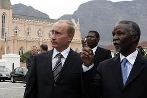 2006년 9월 케이프타운에서 러시아 대통령 블라디미르 푸틴과 음베키.