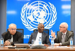 2019년 7월 수단에 관한 국제 연합 회의에서 음베키.