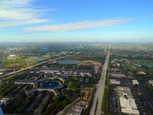 IBM의 전 IBM PC가 제작된 전 사우스 플로리다 연구소, Yamato Road 옆