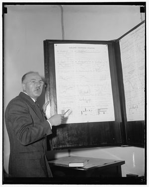 1939년 미국 재무부에서 일하던 화이트