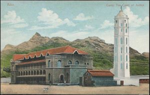 20세기 초 우체국 옆의 크레이터 등대