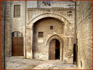 프란치스코가 어린 시절에 살았던 집