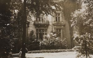 티어가르텐 거리 4번지에 있었던 저택. T4 작전의 중앙 기관이 여기에 설치되었다.