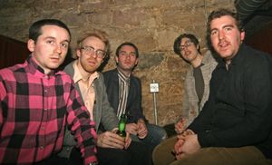 2006년 핫 칩 (왼쪽부터): 테일러, 도일, 클라크, 마틴, 고다드