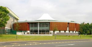 퀸스 대학교 체육관