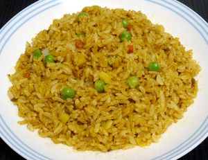 드라이 카레(카레 볶음밥)