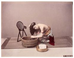 메이지 시대 일본 여성의 머리 감기