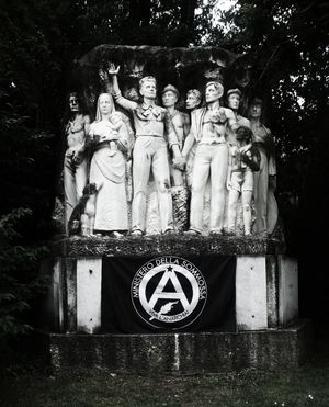 카라라의 알베르토 메스키 기념비