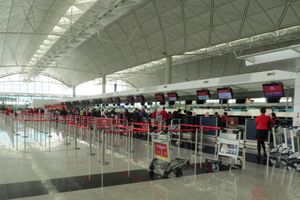 홍콩 국제공항의 홍콩 항공 체크인 카운터