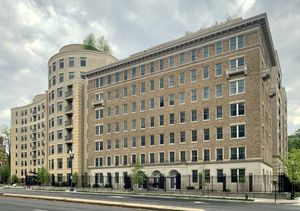 중국 대사관 직원용 아파트 건물