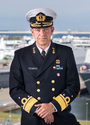 중장 르네 타스는 현 네덜란드 해군 사령관이다.