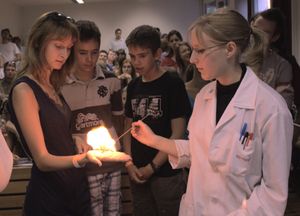 헝가리 고등 교육 진흥 프로그램의 일부인 페치 대학교 과학대학에서 열린 연구자의 밤 행사