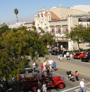 샌버너디노 시내 행사