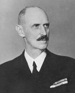 독일군은 호콘 7세를 체포하거나 죽이려 시도했다. 호콘 7세는 독일군의 항복 교섭을 받아들이지 않았으며 노르웨이 정부가 항복을 선택할 경우 자신은 왕위를 포기할 것이라고 말했다.