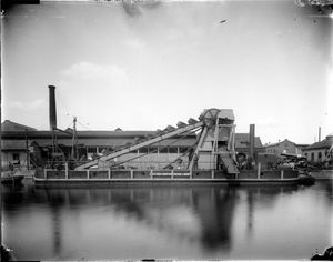 오래된 네덜란드 버킷 준설선 Hollandsch Diep 4