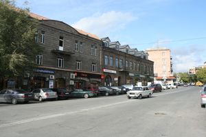 아슈타라크 시내