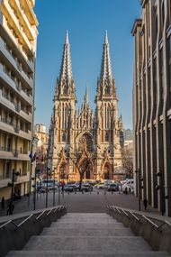 성 미콜라 대성당의 현대적인 모습.