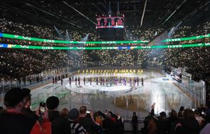 노키아 아레나 개막전