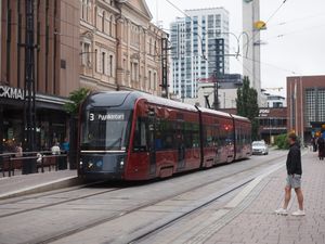 헤메엔카투(Hämeenkatu)의 트램