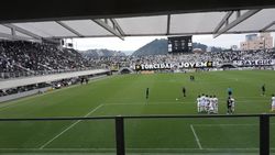 산투스가 2019년 8월 고이아스와 경기하는 모습