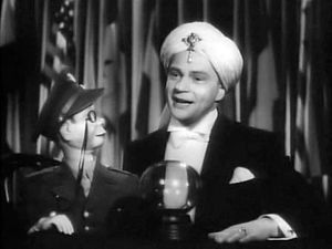 복화술사 에드가 버겐과 파트너 인형 찰리 맥카시 (1943년)