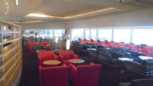 일본 나리타 국제공항의 델타 스카이 클럽 라운지