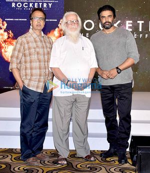 2019년 로케트리의 첫 공개 행사에서 남비 나라야난 및 아난트 마하데반과 함께한 마다반