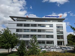 스마트윙스 본사, 프라하