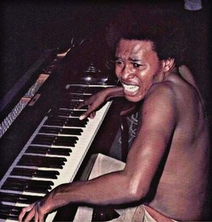 가비 리타 벰보 1970년대 피아노 연주