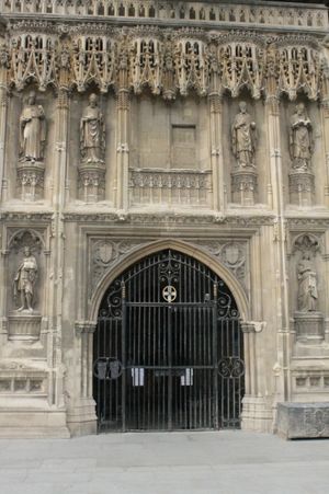 캔터베리 대성당 서쪽 정문