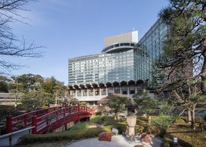 더 메인 외관(일본 정원 측)