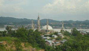 사마린다 이슬람 센터 모스크, 사마린다에서 가장 큰 모스크