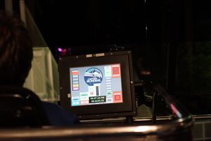 모노레일 운전사가 사용하는 LCD 모니터