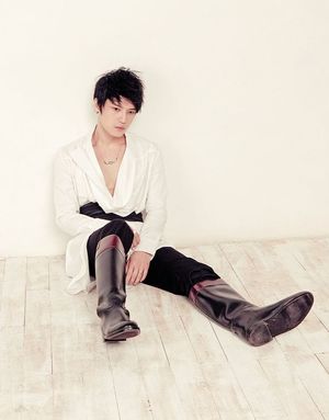 2011년 LG 광고에 출연한 김재중