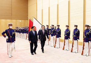 팜민찐 총리의 일본 방문 (2021년)