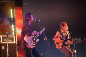 2012년 Peats Ridge Festival에서 공연하는 Lime Cordiale.