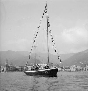 요란 쉴트의 케치 다프네가 1948년 라팔로에 도착