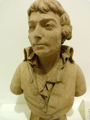 베르사유 랑비네 박물관에 있는 생쥐스트의 테라코타 흉상