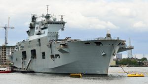 HMS 오션은 2012년 하계 올림픽을 위해 배치되었다.