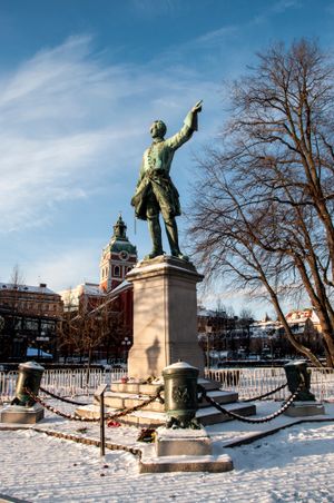 스톡홀름에 있는 칼 12세의 기념비. 러시아를 가리키는 그의 모습을 묘사하고 있다.