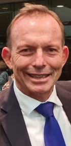 전 총리 토니 애벗은 워링가 지역구에서 25년간 국회의원을 지냈으나 2019년 선거에서 낙선했다.