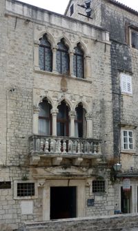 트로기르의 치피코 (Čipiko) 궁전