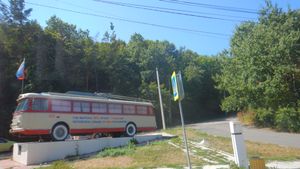 크림 트롤리버스 기념비