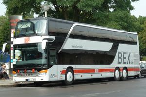 드레스덴과 베를린을 연결하는 BEX 시외 2층 버스