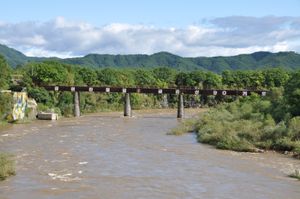 철원 금강산 전기철도교량