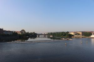 카를교에서 바라본 블타바강