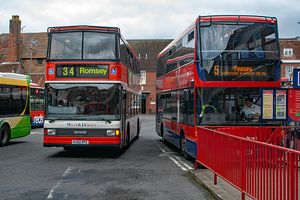 2010년 솔즈베리 버스 터미널 (이후 폐쇄)