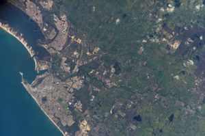 2007년 10월 번버리와 주변 지역의 위성 사진