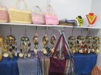 서오시덴탈 민도로 산호세 망얀족에게 영감을 받은 수공예품